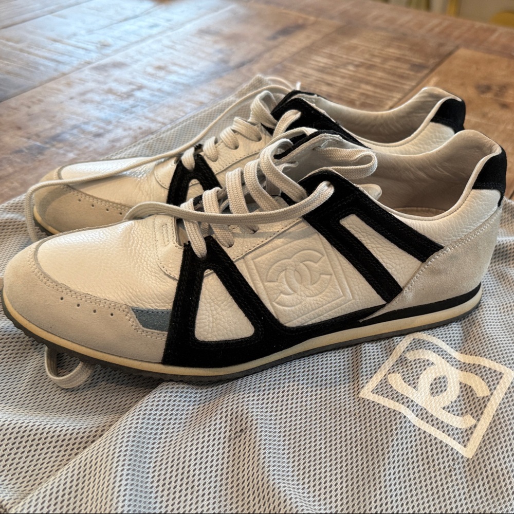 CHANEL Off white, blue and black leather and suede sneakers